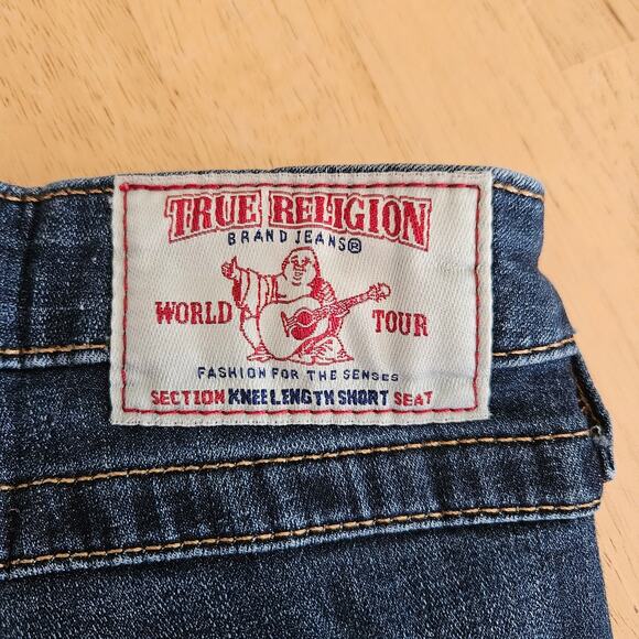 True Religion Knee Length Denim Jean Short Sz 33 - Picture 4 of 9